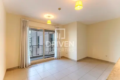 Ready to Move in | Lake View | Elegant Apartment