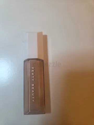Fenty Beauty Concealer  - Light Neutral Shade 295w /9 ml