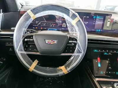 2026 Cadillac ESCALADE 缩略图 8
