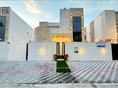 Luxury villa - registration fees included - prime location