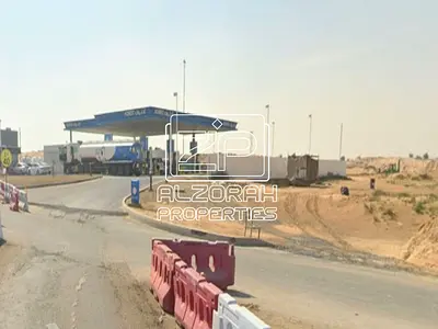 أرض سكنية استثمارية بمنطقة البليدة