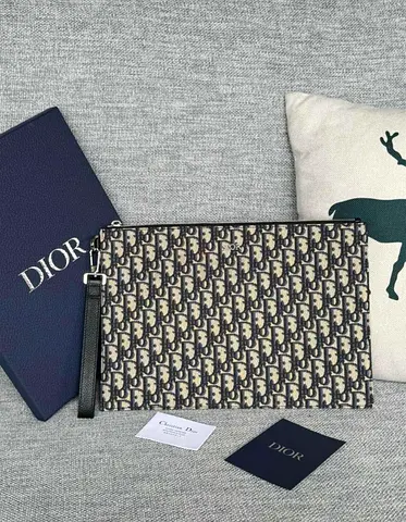 DIOR A4 ZIPPED POUCH