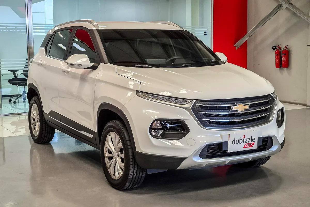 Chevrolet Groove 2024 — photo 1 of 14