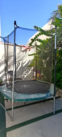 Trampoline with safety net - good condition