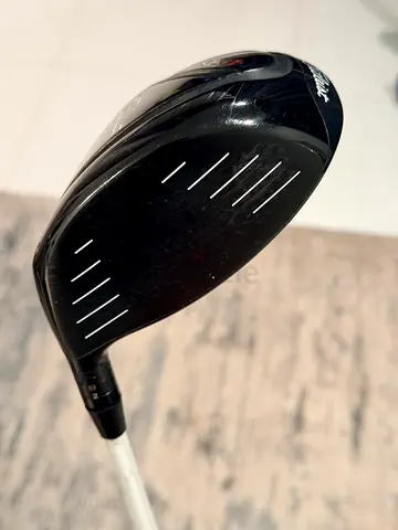 Titleist 915D2 Driver Stiff Shaft - Good Used Condition