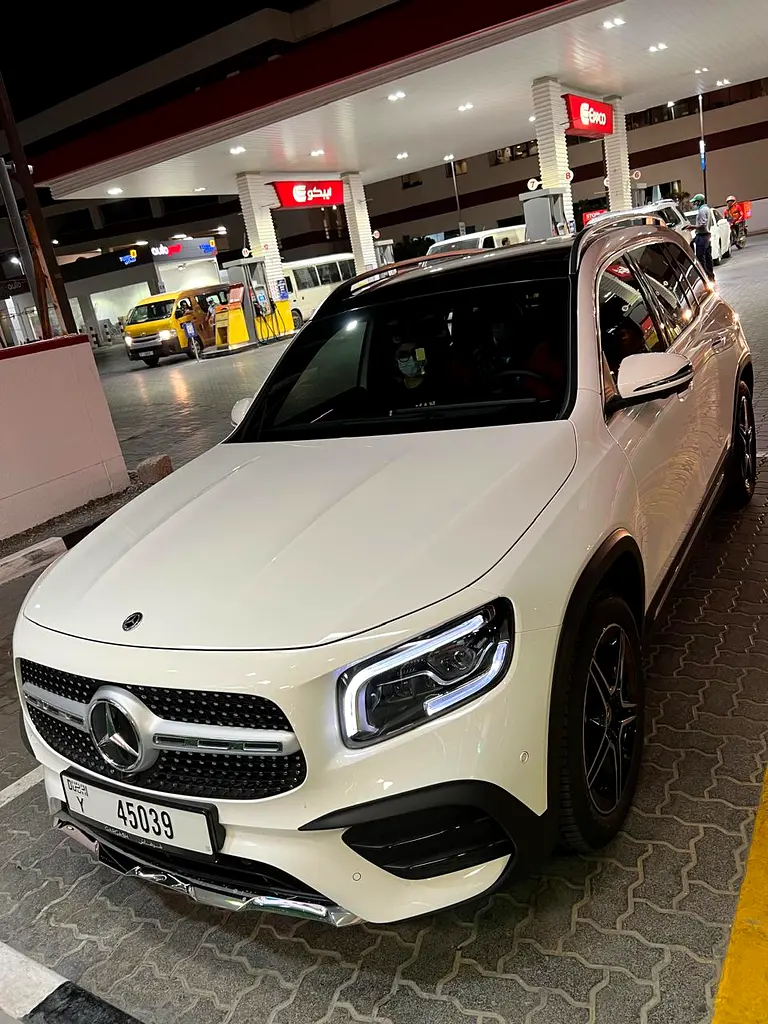 Mercedes-Benz GLB-Class 2022 — photo 1 of 7