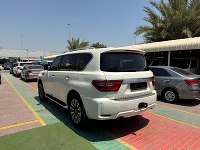 2014 Nissan PATROL 缩略图 4