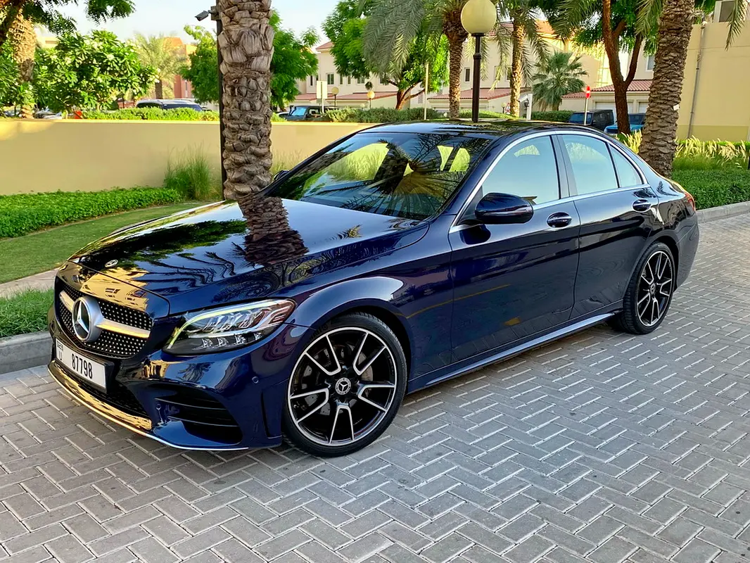 Mercedes-Benz C-Class 2020 — photo 1 of 19