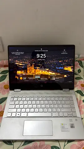 HP Pavilion x360 2-in-1 Convertible Laptop (Silver) - Good Working Condition **(Call Me)