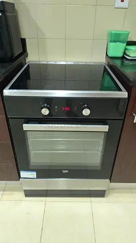 New Beko 60cm Freestanding Induction Cooker