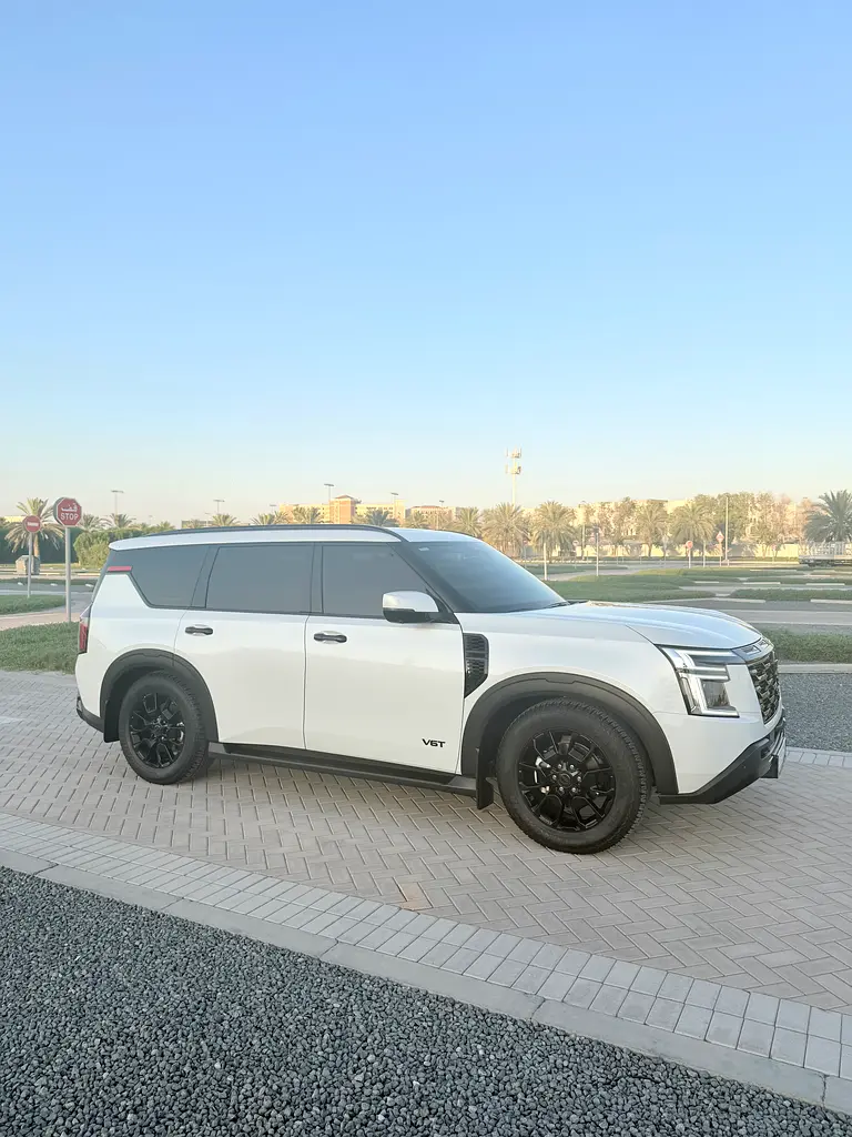 Nissan Patrol 2026 — photo 1 of 9