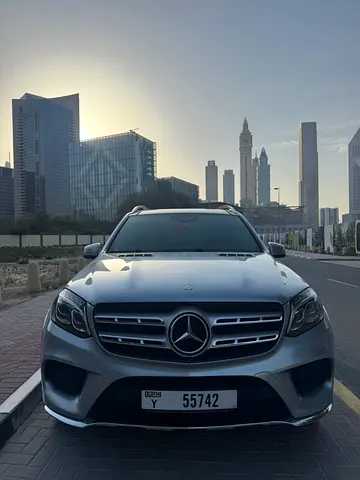 Pristine Mercedes-Benz GLS 500 | 2017 | Japanese Specs | Low Mileage