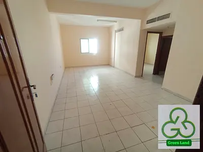 GRAND OFFER 2BHK AVAILABLE B CENTRAL AC AND GAS ONALY FAMILY OPEN AREA FREE PARKING RENT 28K