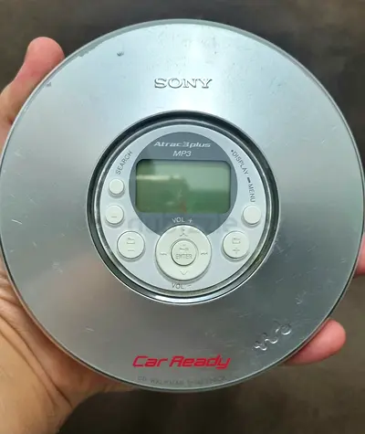 Sony Discman CD Player (Car Ready) - Portable MP3/CD Walkman