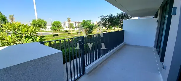 Closest to amenities I Vibrant & Spacious I Friendly community