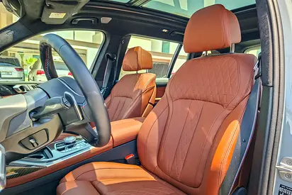 2025 BMW X7 — миниатюра 11