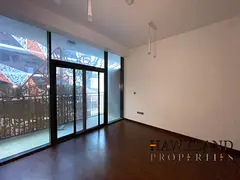 VACANT | PRIME LOCATION | SPACIOUS | GOOD ROI