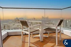 Views across Palm | One Bedroom | High Floor