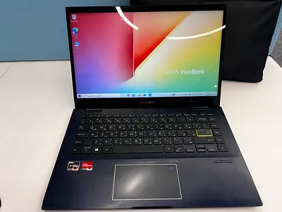 ASUS VivoBook Ryzen 5 | 8GB RAM | 512GB SSD | Working Well | Cracked Screen