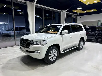 Toyota Land Cruiser 2017 EXR | GCC Specs