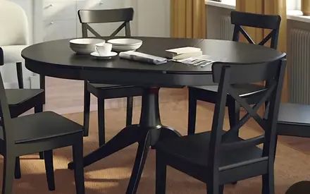 IKEA expandable Dining table with 4 chairs
