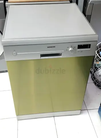 Siemens freestanding dishwasher - good working condition