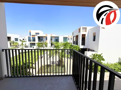 3 BED+MAID | SINGLE ROW|SPACIOUS LAYOUT