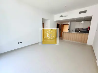 Brand New 1 BR!! 2 Full Bathrooms!! Pool,GYM,Parking!!Prime Location!! Family Only!!