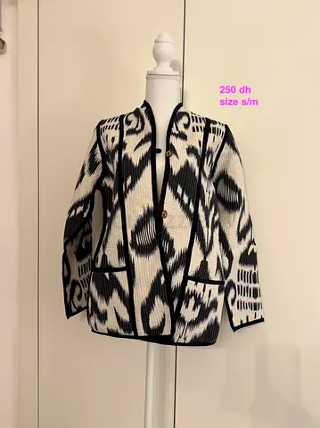 Black and white patterned knit jacket - size S/M, not used