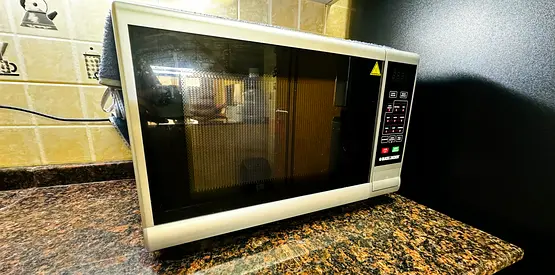 Microwave oven