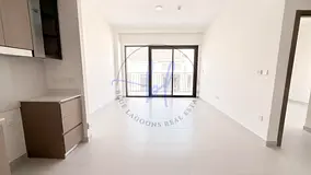Spacious and Modern Vibe| Brand New| Ready Move In