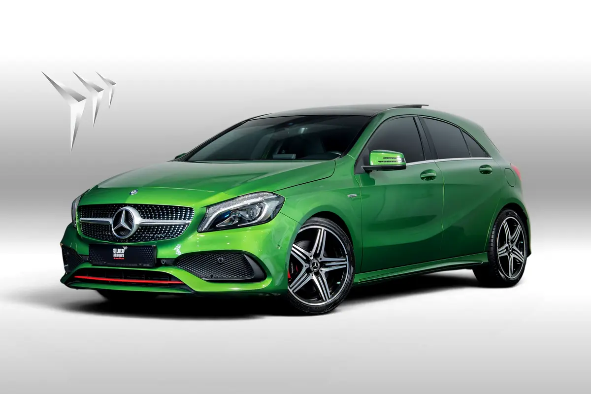 Mercedes-Benz A-Class 2016 — photo 1 of 19
