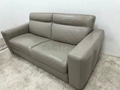 Like new condition Natuzzi brand sofa bed