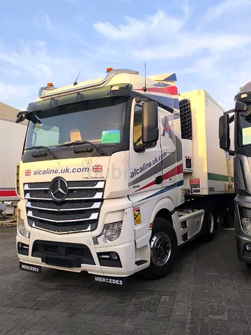 Mercedes actors MP4 1845
