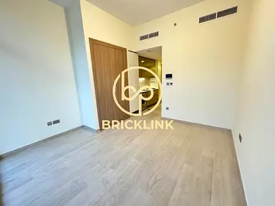 Spacious Studio Apartment | Pool View | Mid Floor | Unfurnished