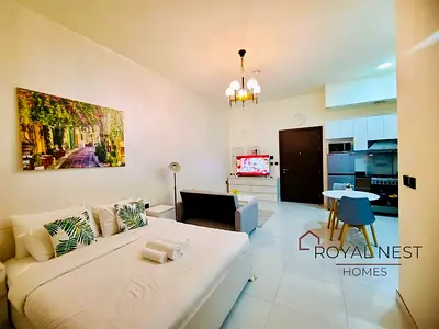 Vacant Unit | Bright Studio | Open View