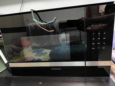 Siemens iQ500 Built-In Microwave Oven with Grill