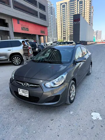 2013 Hyundai Accent GL GCC Specs