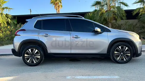 Peugeot 2008 GT Line 2020 | GCC Specs | Low Mileage | Top Option