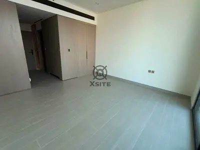 Cozy Studio | Unfurnished | Community View