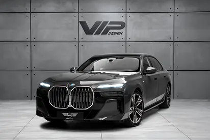 BMW 7-Series 740i 2023 GCC Specs