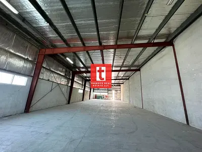 Well Maintained 4500 SQFT   Warehouse Prime Location Only For Storage