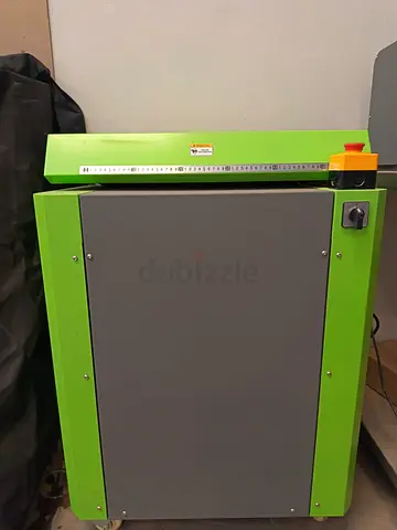(Urgent sell) Industrial paper cutter / guillotine - compact electric model