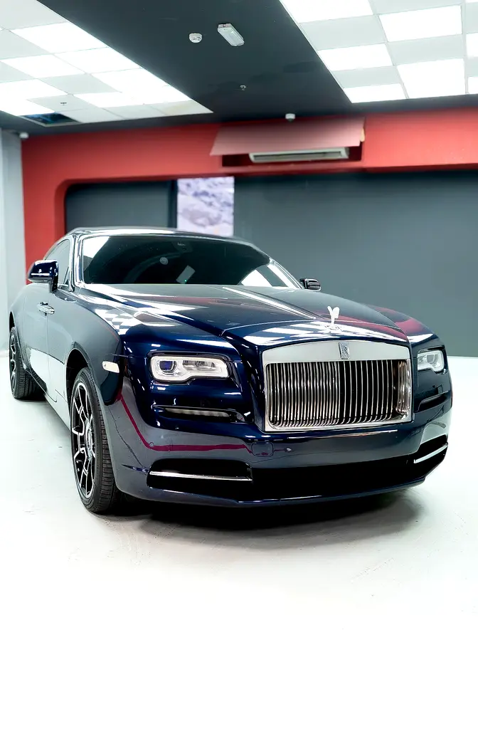 Rolls-Royce Wraith 2018 — photo 1 of 12
