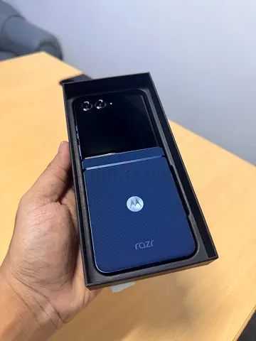 Motorola Razr 60 (2025)