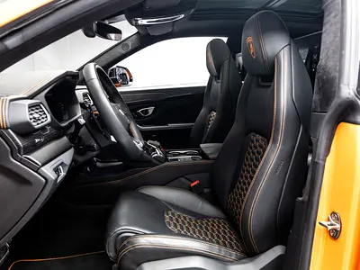 2024 Lamborghini URUS photo 10