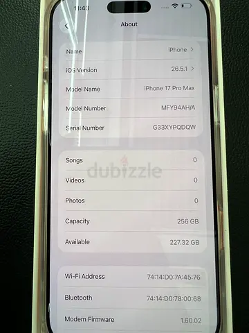 iPhone 17 pro max TDRA 256GB - same new condition