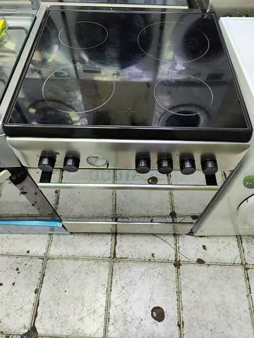 ARISTON latest model electric ceramic 4 hobs stove oven fan cooking range 60x60 stove