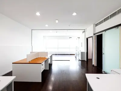 Modern Office | Iconic Views | Prime Location