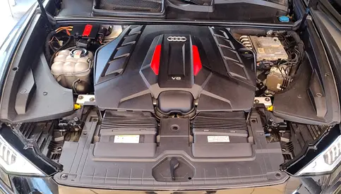 2021 AUDI SQ8 photo 17
